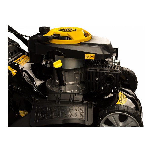 Бензиновая газонокосилка Champion LM4630