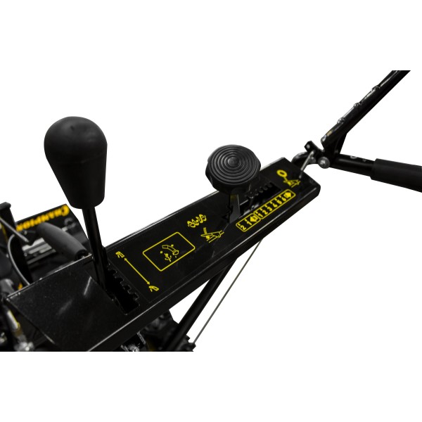 Снегоотбрасыватель  CHAMPION ST655