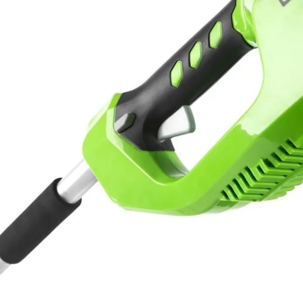 Аккумуляторный триммер Greenworks G40LTK4 40В 2101507UB в комплекте с АКБ и ЗУ