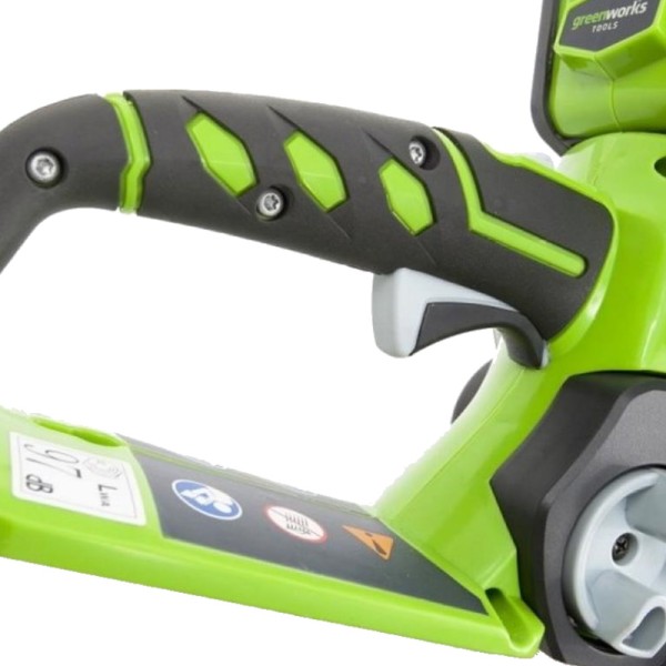 Аккумуляторная цепная пила Greenworks G40CS30K 240В 20117UA с АКБ и ЗУ