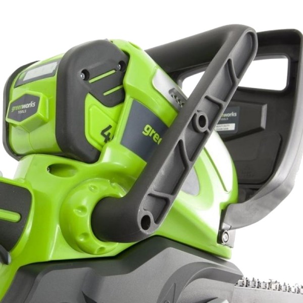Аккумуляторная цепная пила Greenworks G40CS30K 240В 20117UA с АКБ и ЗУ