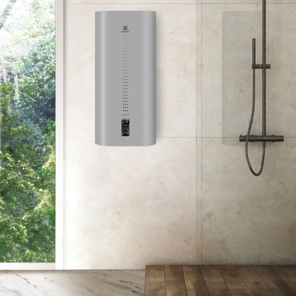 Электрический накопительный водонагреватель Electrolux EWH 100 Centurio IQ 3.0 Silver